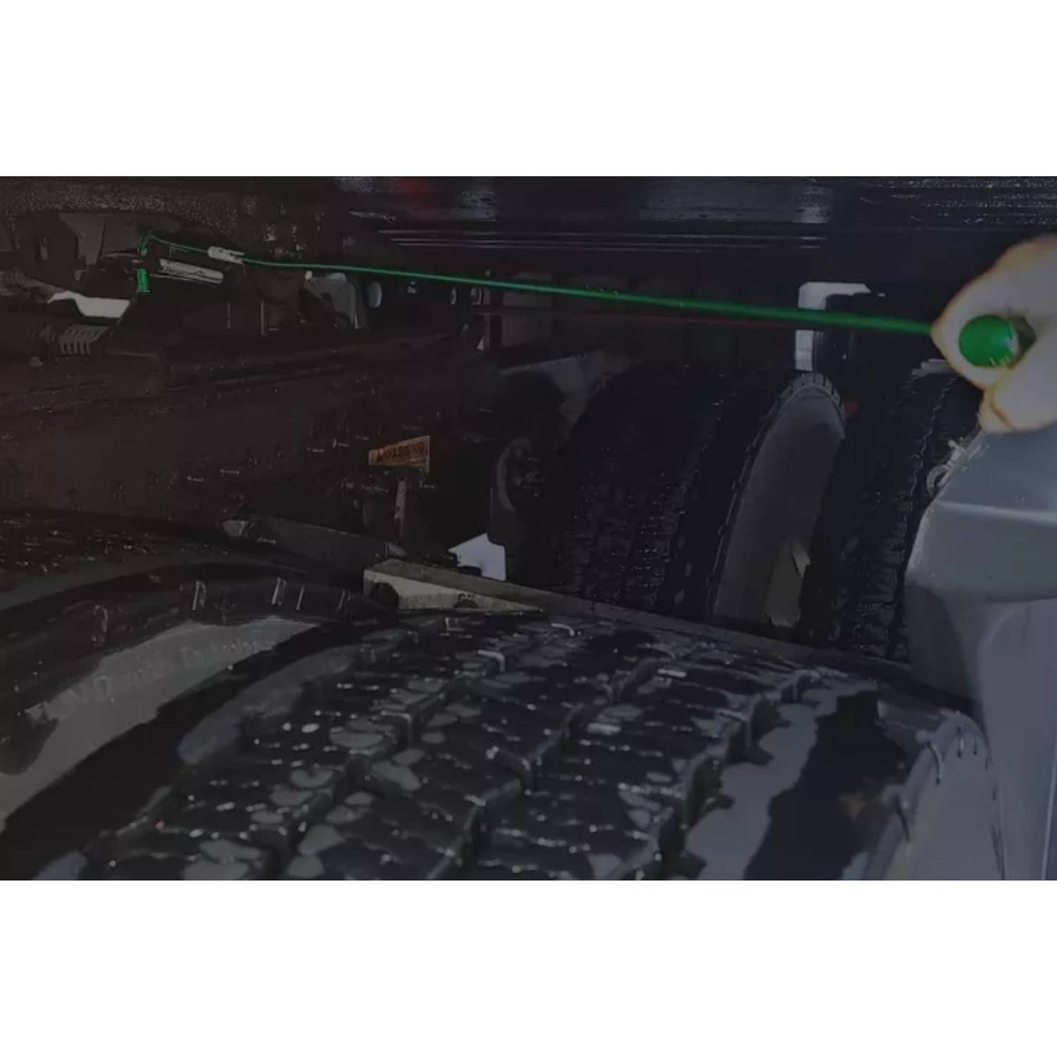 5th wheel aluminum pin puller made by RoadPro