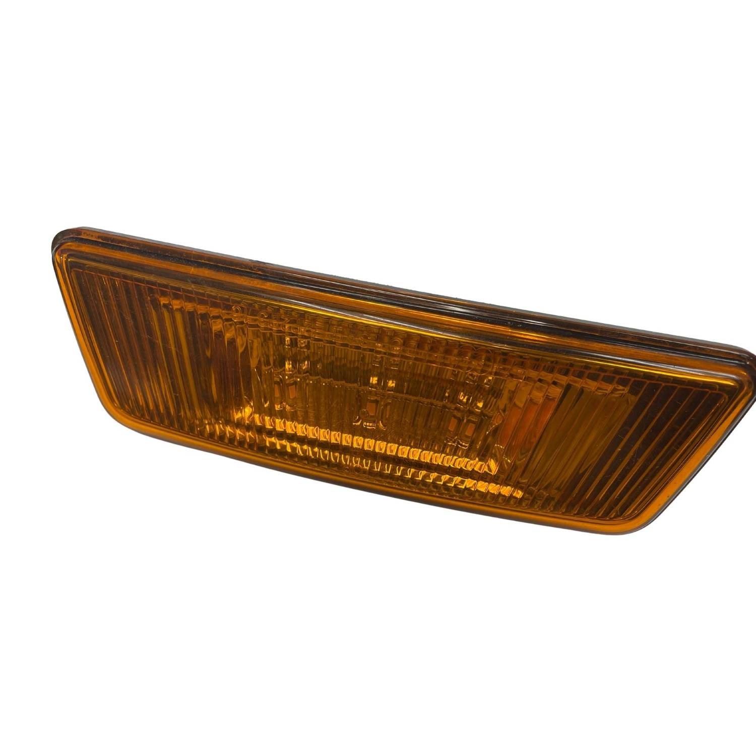 turn signal indicator fender light for Kenworth trucks - p54-6146