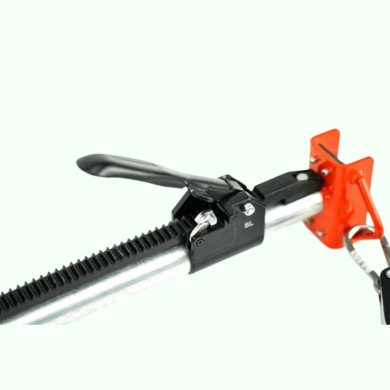 ratchet system for the safeall driveline pro for easy driveshaft removal during towing. DLP100