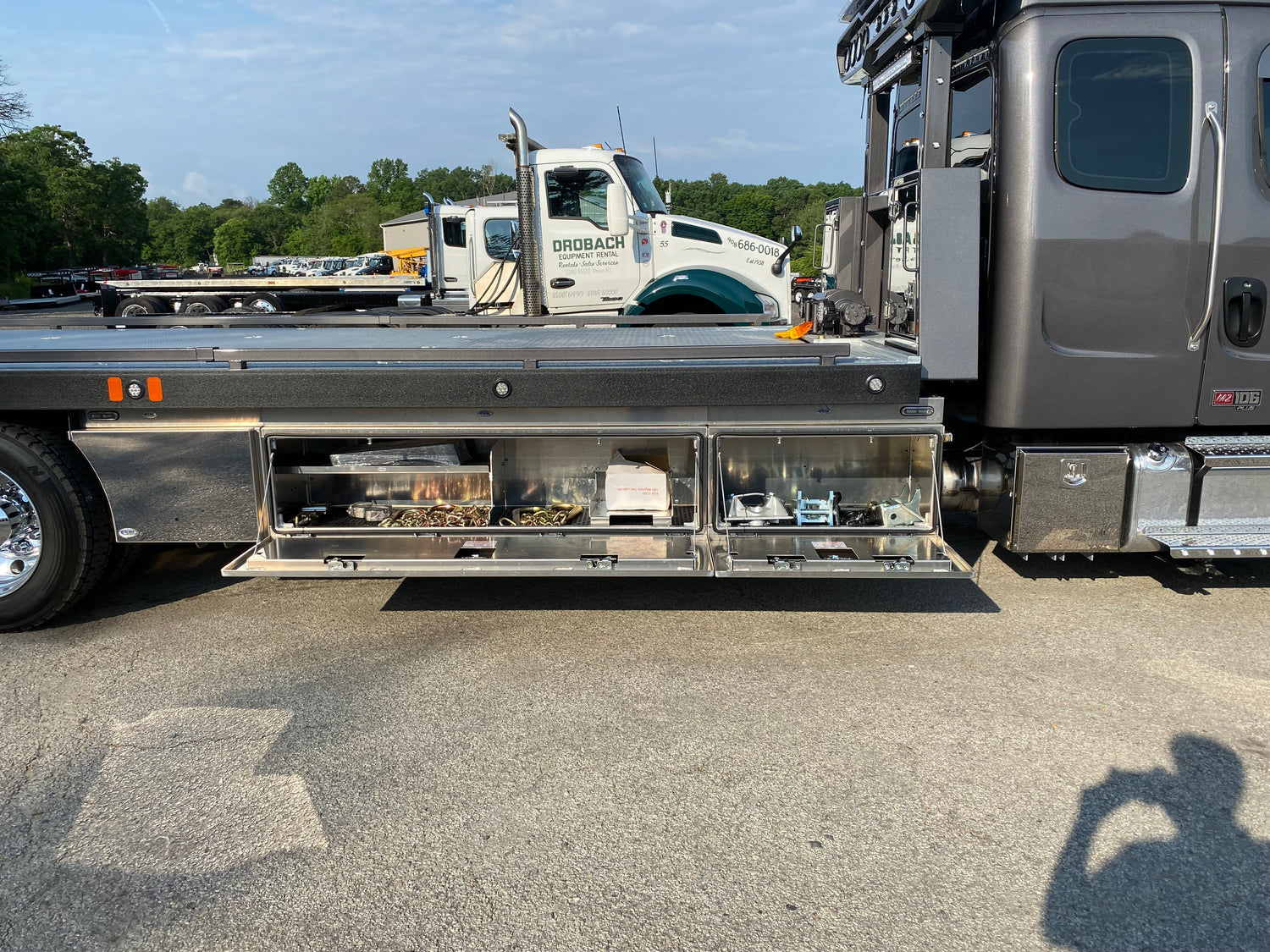 truck toolboxes - toolbox accessories - tow truck storage