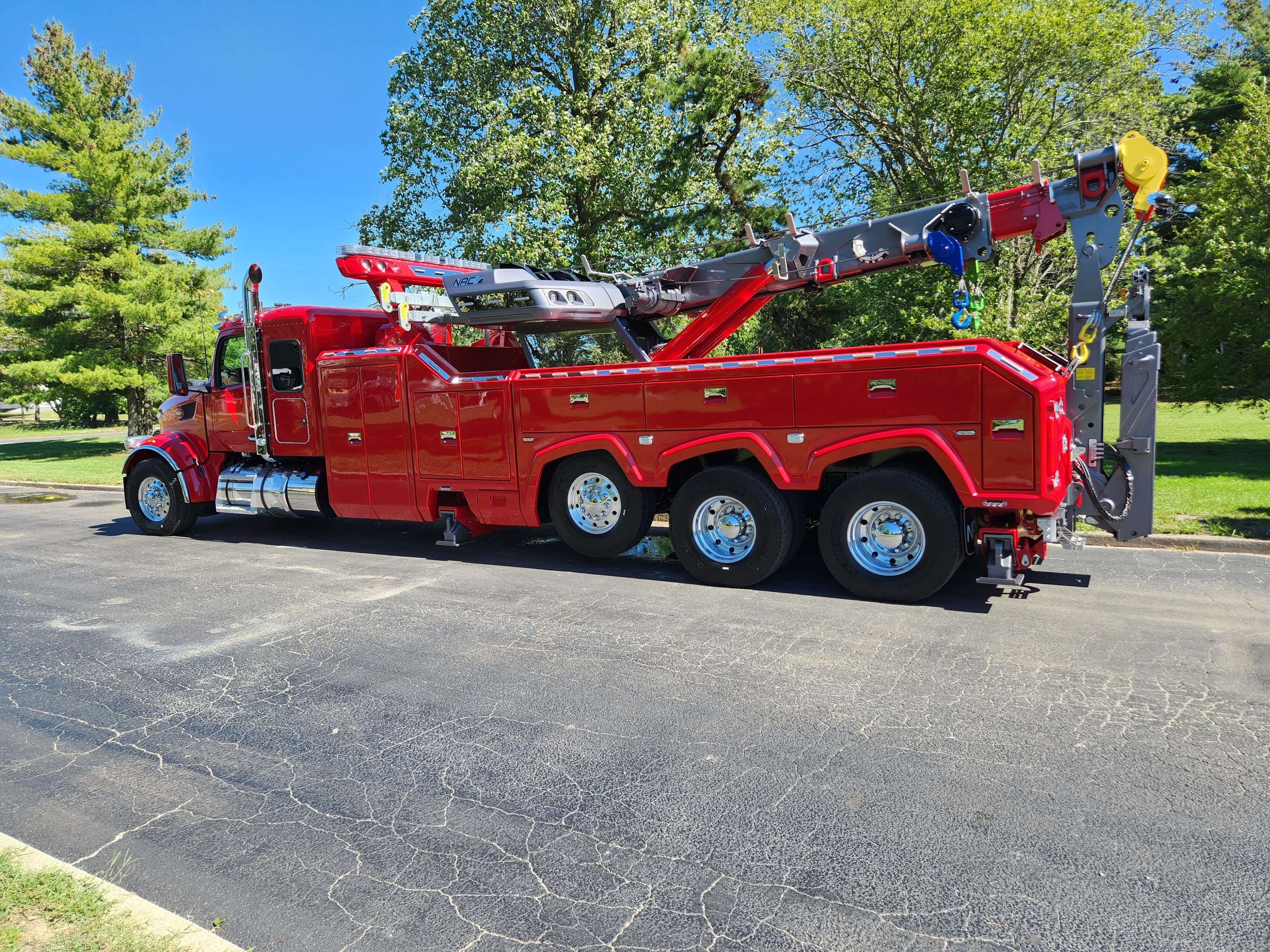 NRC Wrecker - Battelini Wrecker Sales