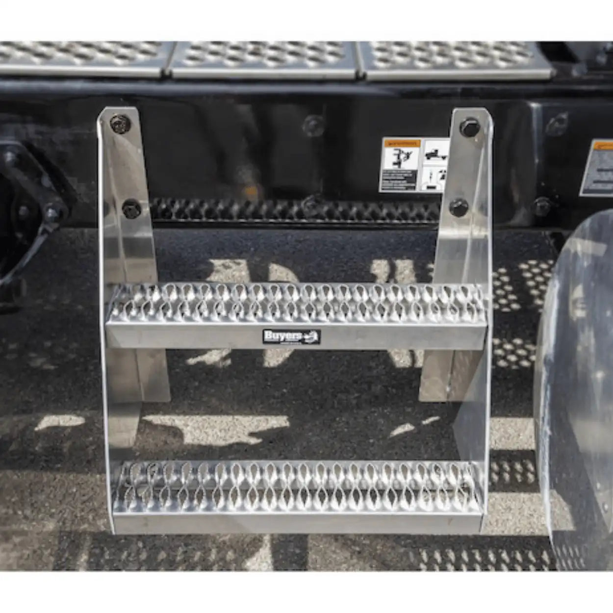 18" Buyers Frame Steps bolted on a Frame