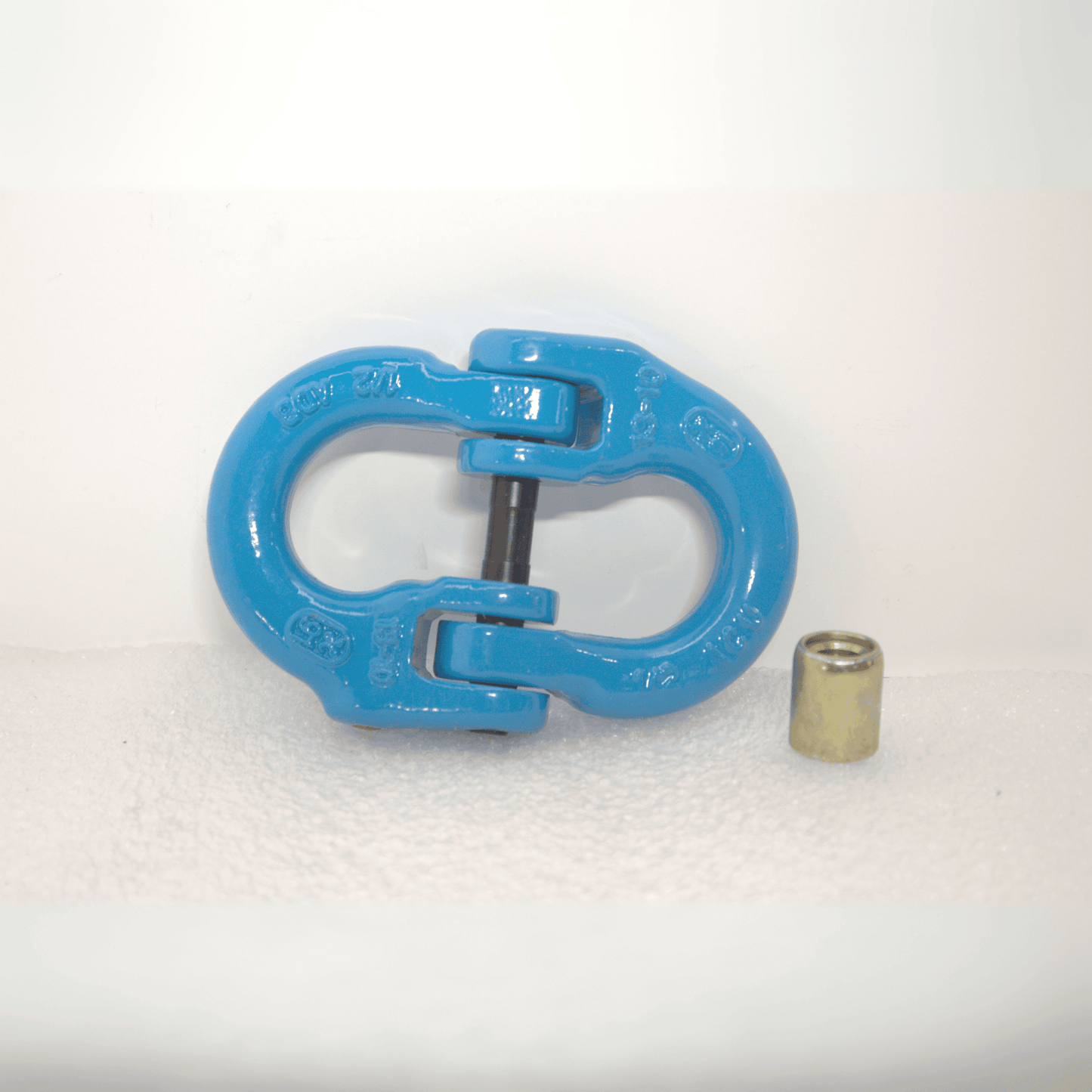 1/2'' Grade 100 Coupling Link - High-strength and durable connector for heavy-duty applications, from Battelini Wrecker Sales