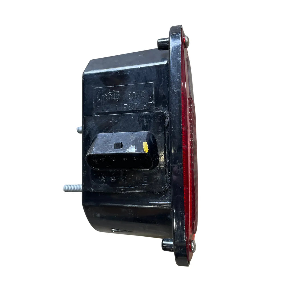 Grote 5370 RH Combination Tail Light – 3-Stud, Metri-Pack, Stop/Tail/Turn/Back-Up