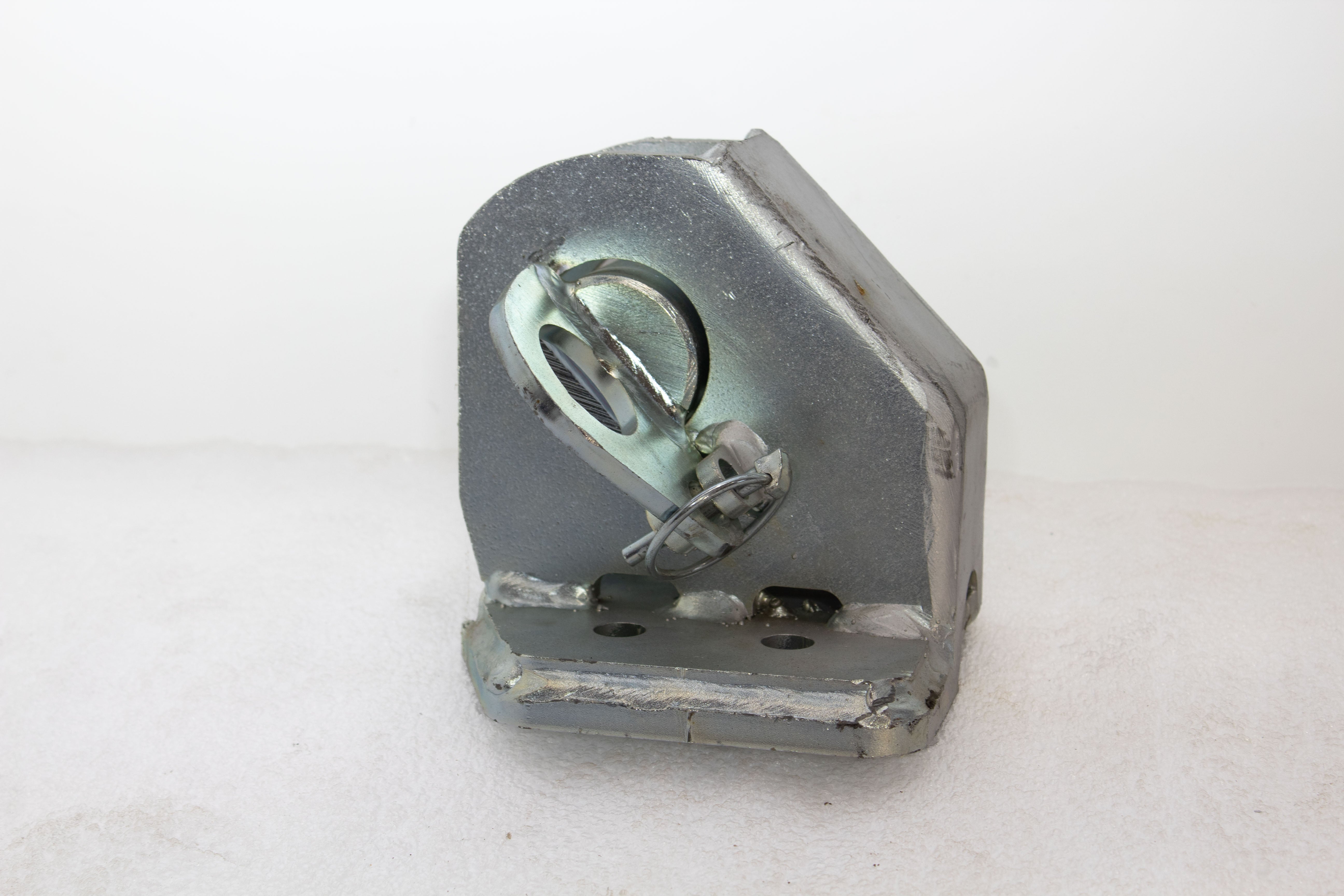 Rigging Box Brackets Pair (CSR65) – Battelini Wrecker Sales
