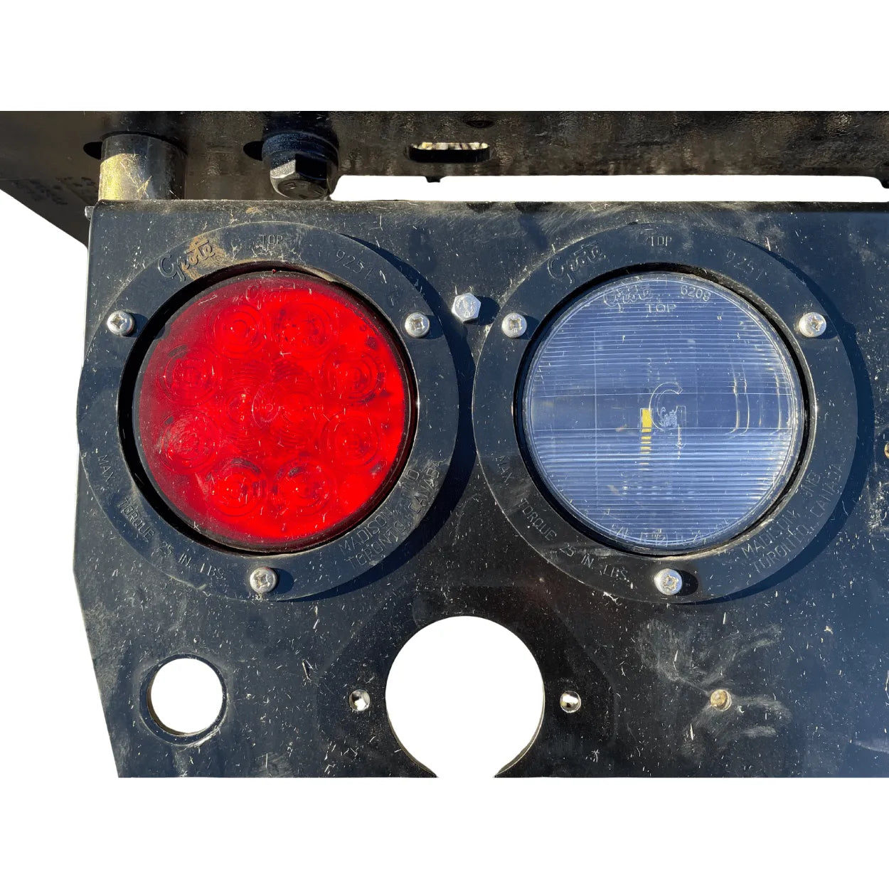 Cross Member with Tail Lights - Towing Supplies for semi trucks