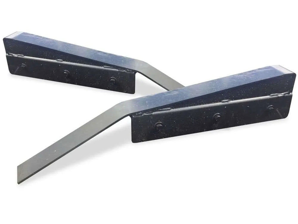 Iconic fifth wheel frame ramps made by Iconic MetalGear