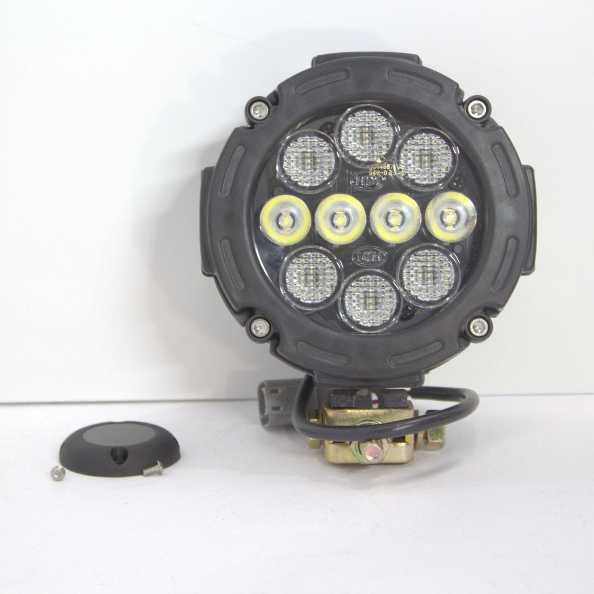 2500 Lumen LED Work Light w/ Swivel Bracket