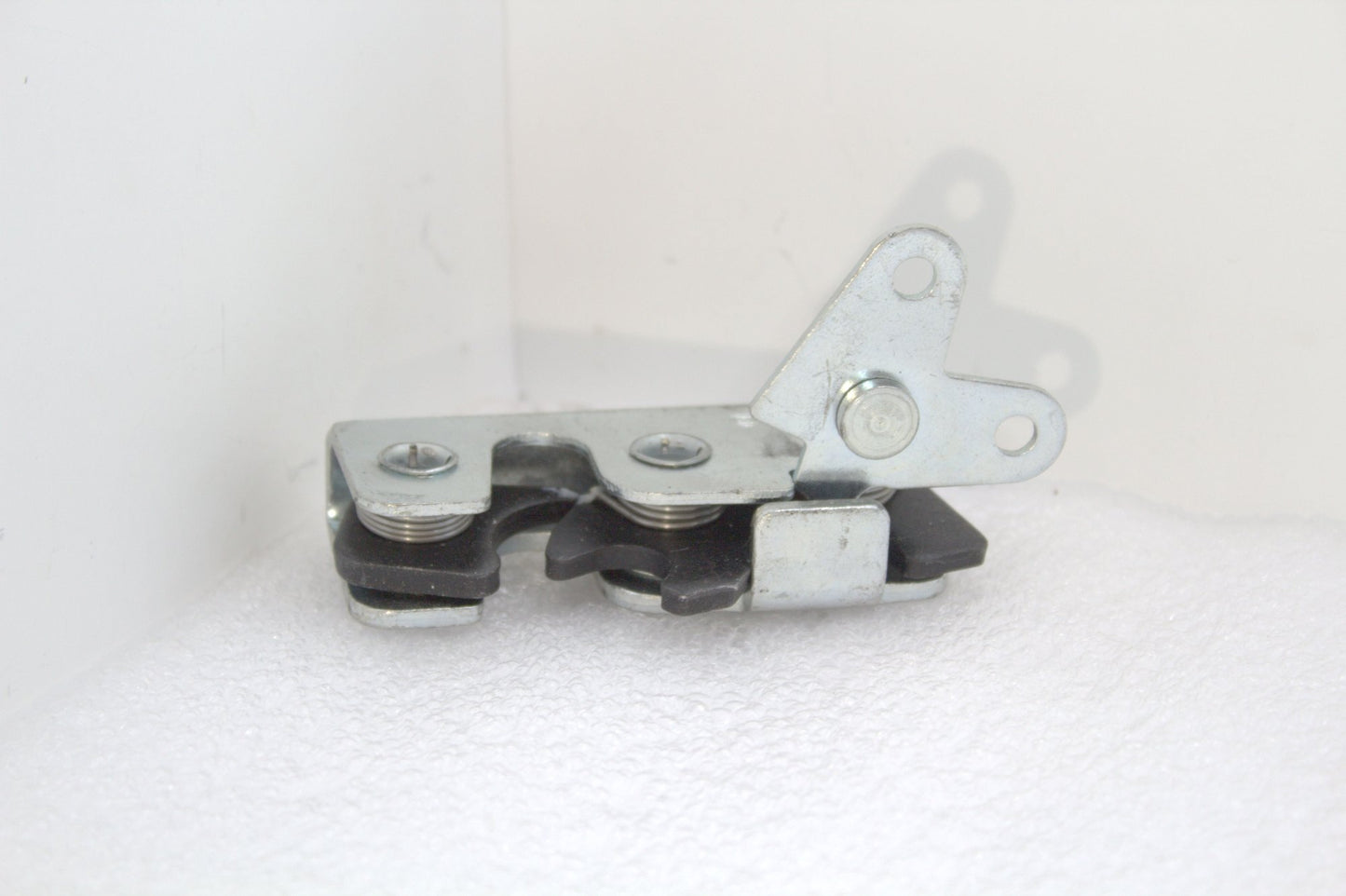 rotary latch - left latch - toolbox parts 