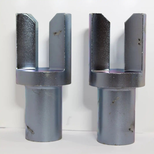chain fork receiver set used for towing and recovery