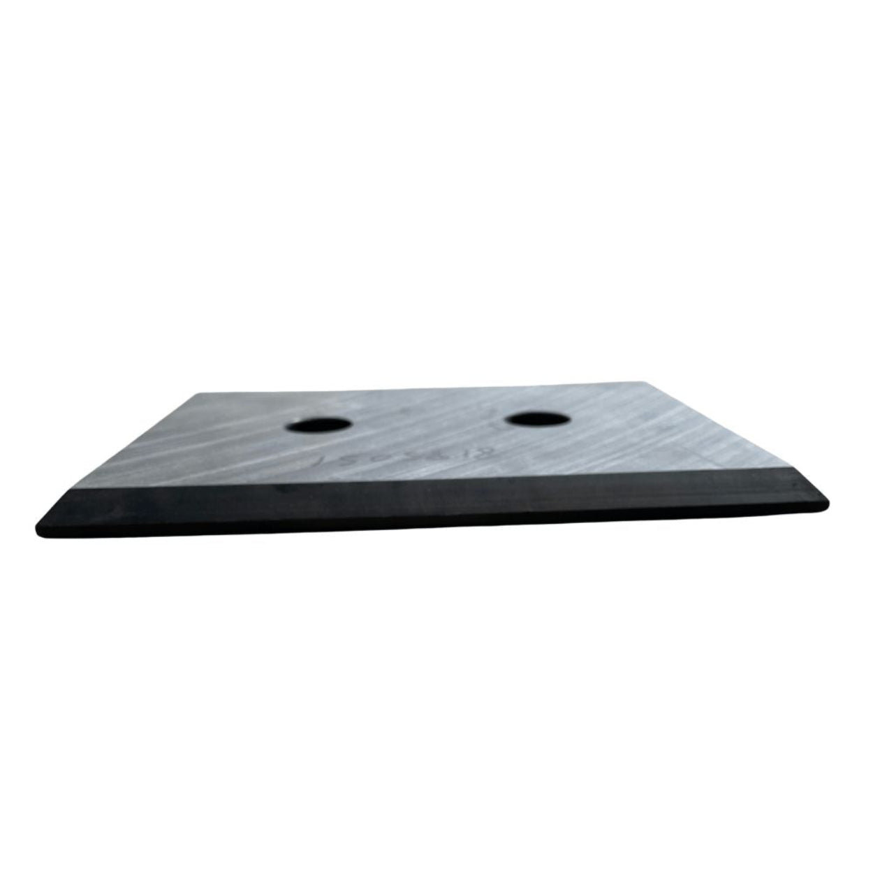 wear pad for outriggers on a heavy duty NRC wrecker