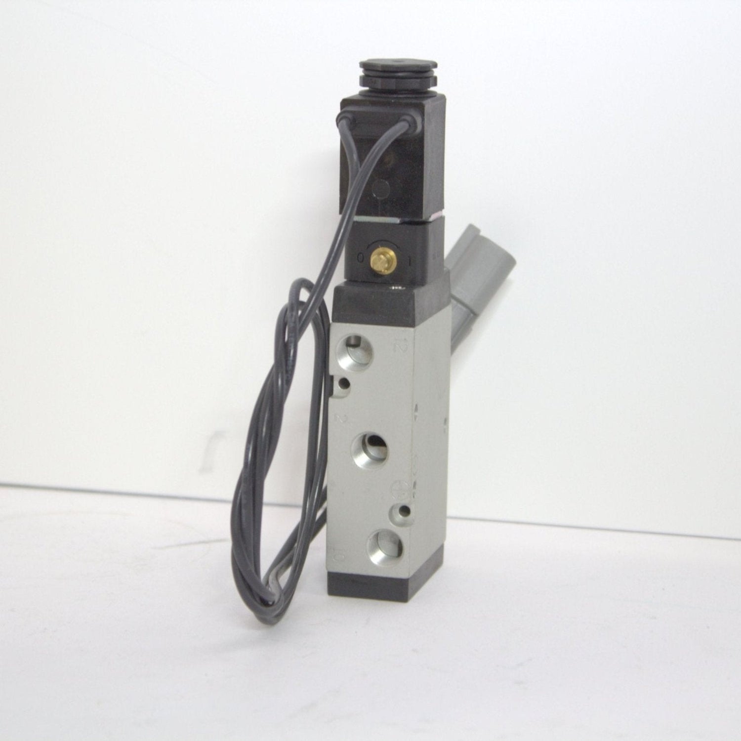 solenoid valve that allows a winch to operate in free spool