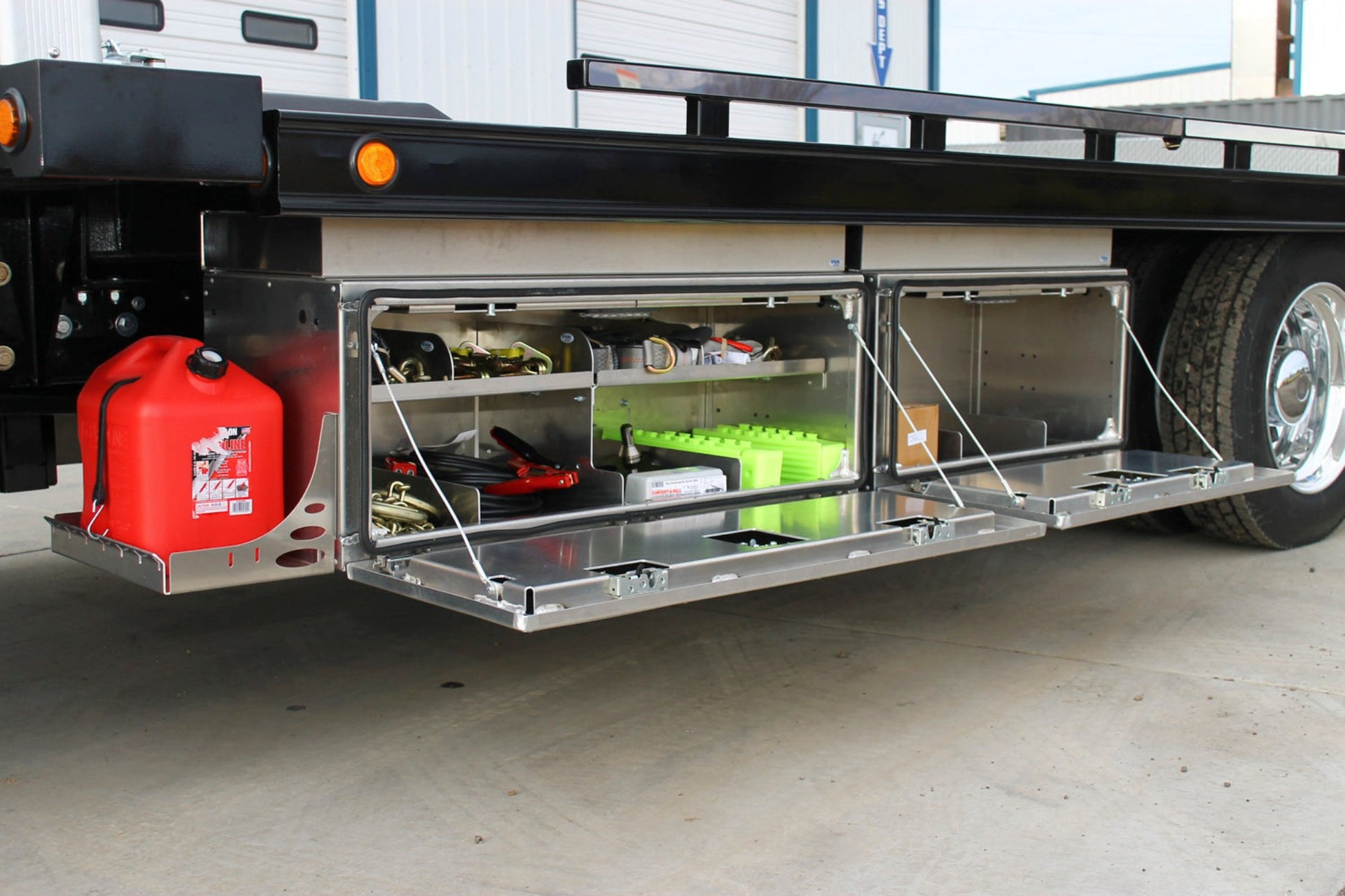 universal storage mount - storage - towing