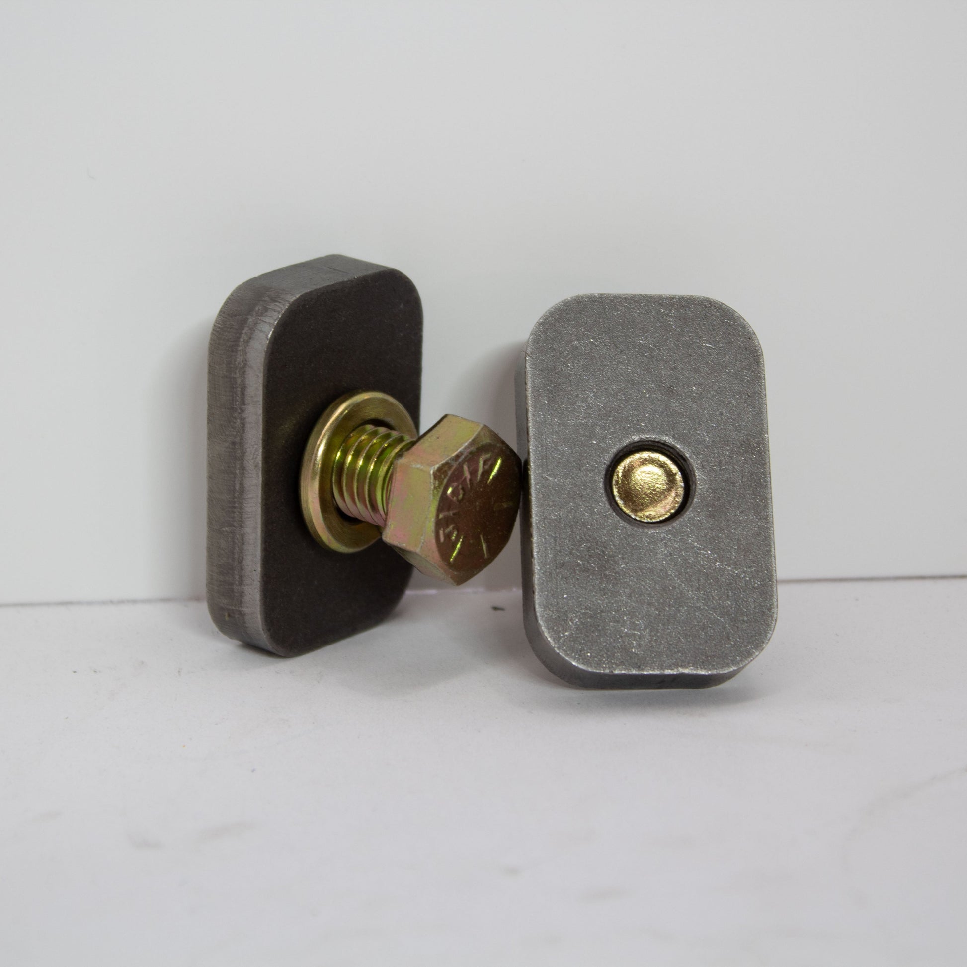 0613621-0911611-8101231Hexbolt_lockwasher_wearpad