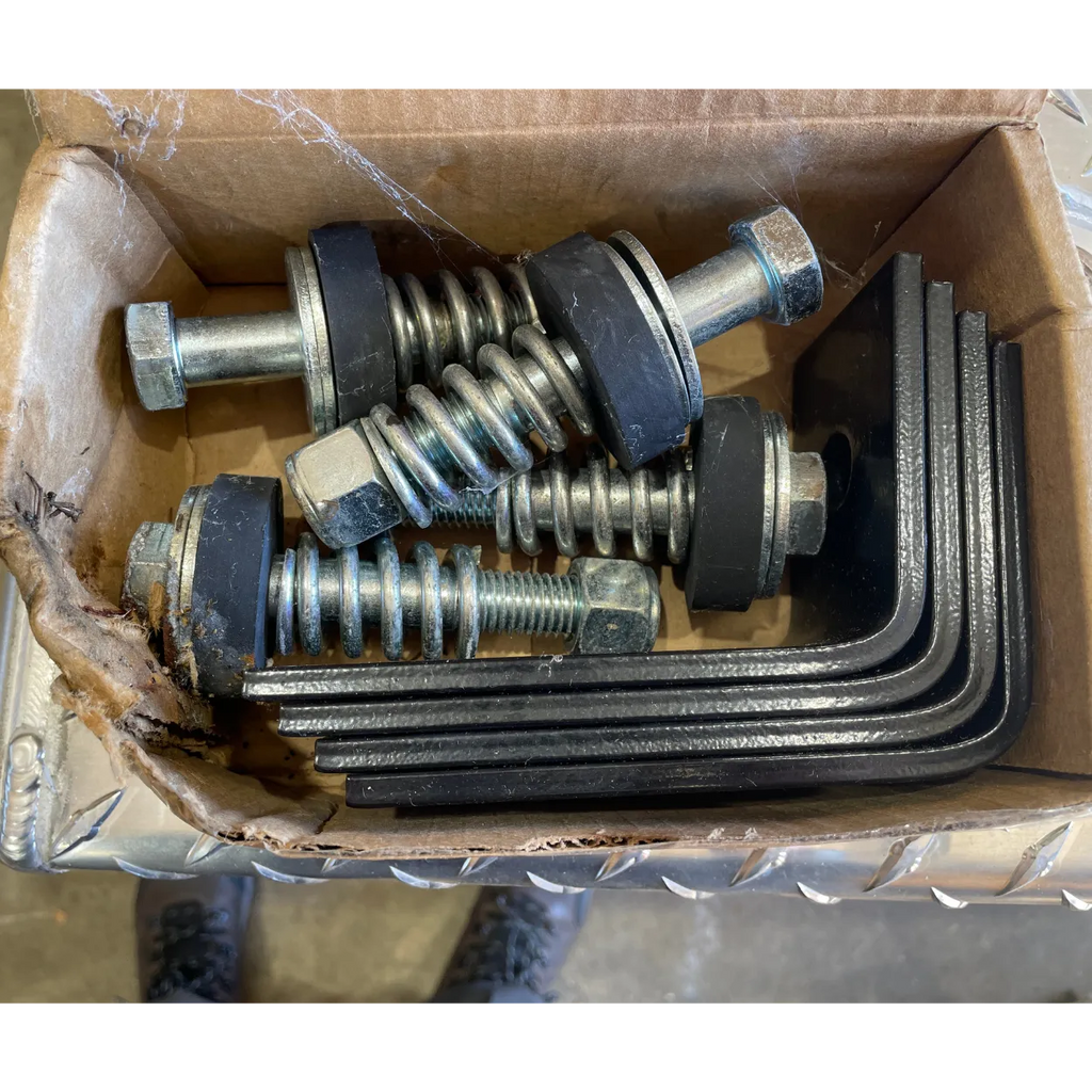 Buyers ASK-200 mounting bracket kit included with the UR50A 50 gallon hydraulic reservoir